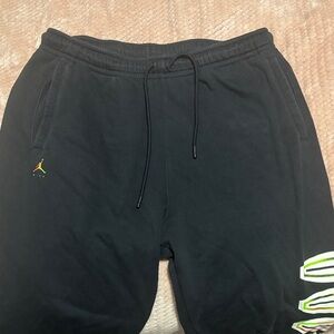 Jordan Men's Black Athletic Sweatpants with Logo